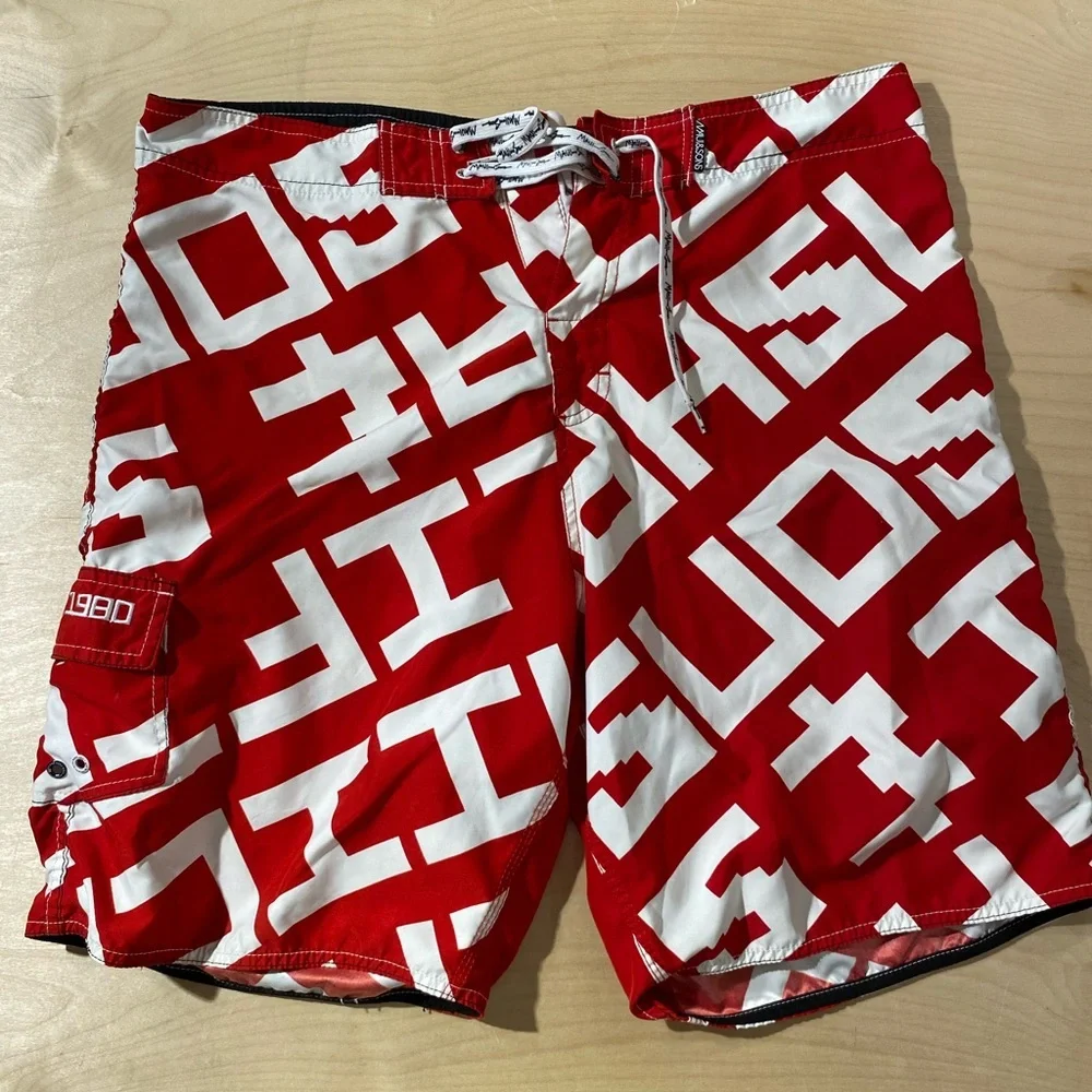 Maui Red and White Patterned Swim Trunks 38 (OF)